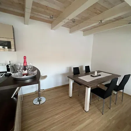 Διαμέρισμα Mit Balkon